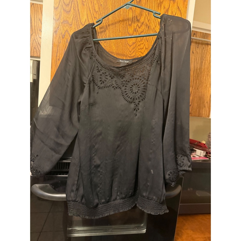 White House Black Market Black Eyelet Embroidered Smocked‎ Blouse Womens Medium